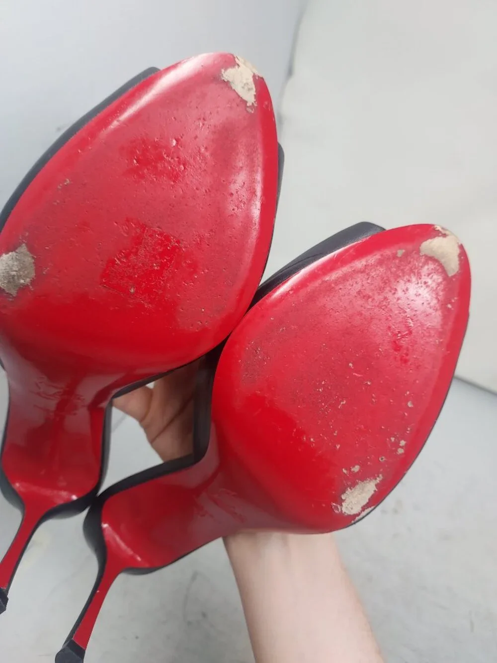 CHRISTIAN LOUBOUTIN Me Dolly Leather Black Mule Sandal